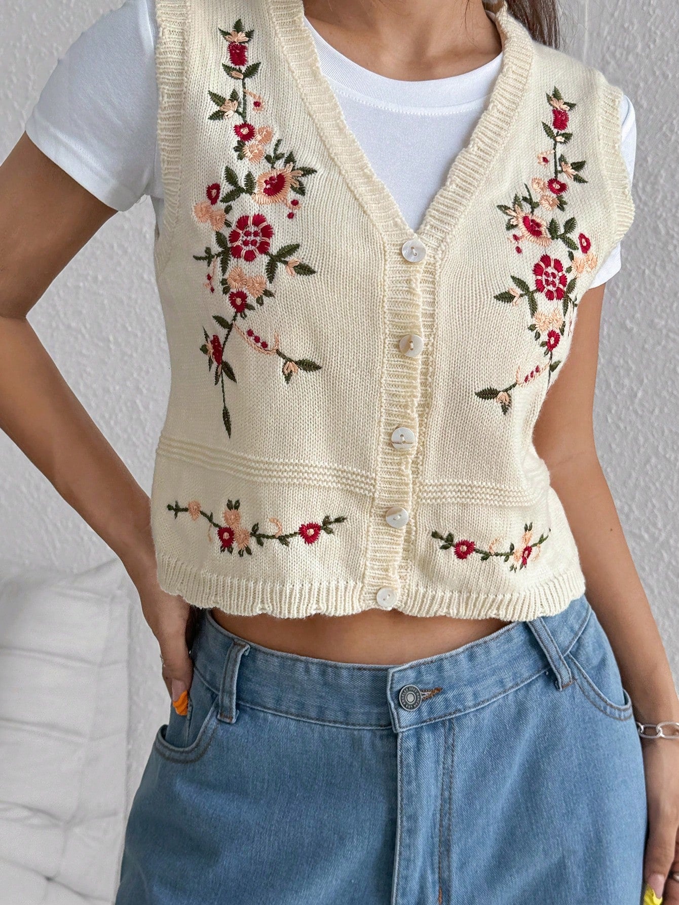 SHEIN MOOSTA Sweet Casual Embroidered Vest, Versatile Style Multicolor