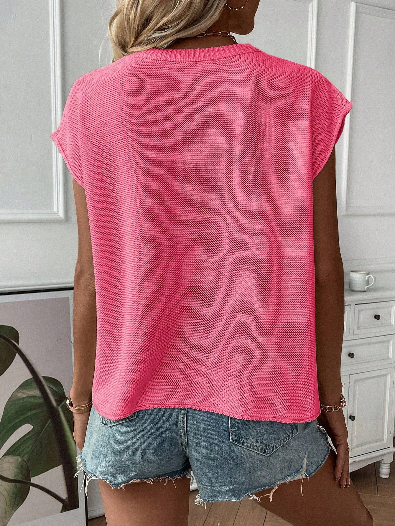 SHEIN LUNE Women's Plain Crew Neck Casual Loose Knit Sweater Vest, Autumn/Winter Hot Pink